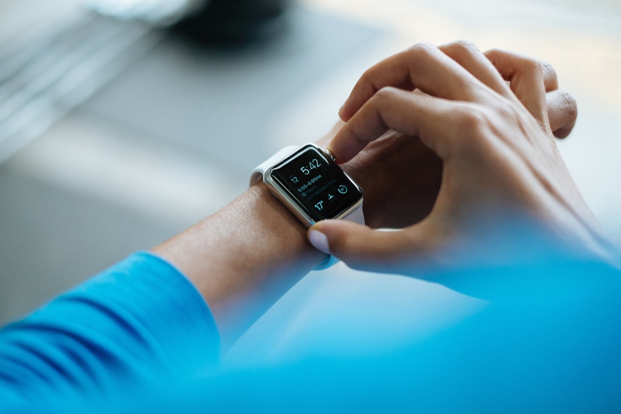 smartwatch_828786_1920.jpg